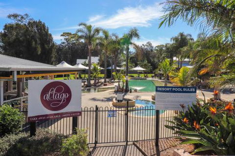 Palms Studio Apartment At Raffetys Resort - Accommodation Mooloolaba 5