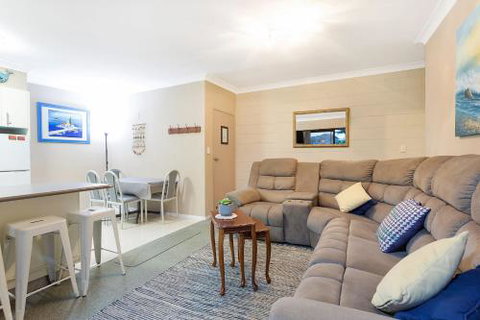 Apollo Unit 7 - Accommodation Mooloolaba 1