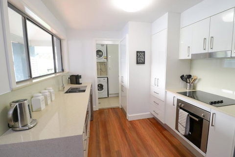 Bluewater Executive Villa In Raffertys Resort - Accommodation Mooloolaba 6