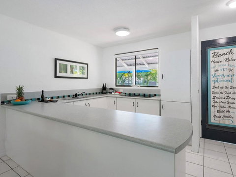 Absolute Beachfront - Accommodation Mooloolaba 2
