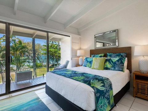 Absolute Beachfront - Accommodation Mooloolaba 1