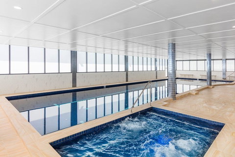 Southport Apartment - Accommodation Mooloolaba 2