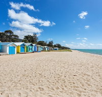 DROMANA Walk to Beach  Shops. Table Tennis  Netflix