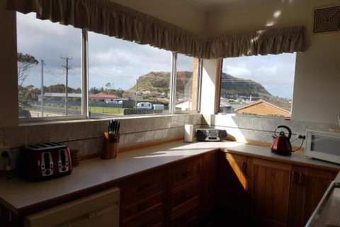 Freds Place - Accommodation Mooloolaba 3