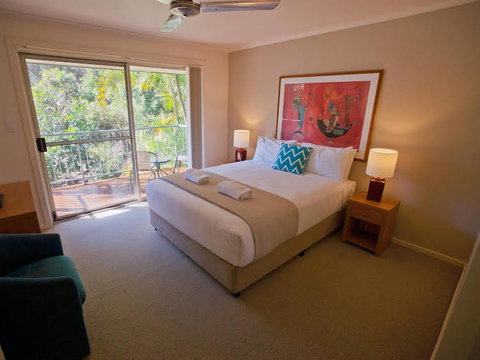 Diggers Beach Villa At Aanuka Resort - Accommodation Mooloolaba 0