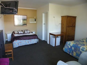 Palms Motel - Accommodation Mooloolaba 4