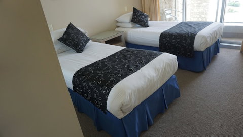 Pacific Surf - Accommodation Mooloolaba 5