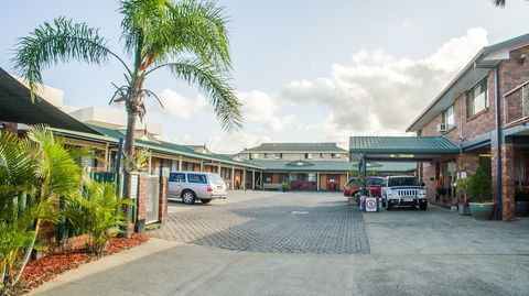 Arabella Motor Inn - Accommodation Mooloolaba 0