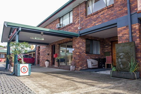 Arabella Motor Inn - Accommodation Mooloolaba 5