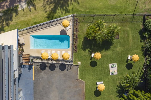 The Mid Pacific - Accommodation Mooloolaba 5