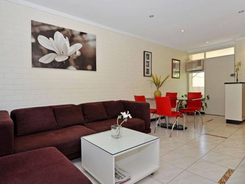 Park Vista Executive Townhouses - Accommodation Mooloolaba 0