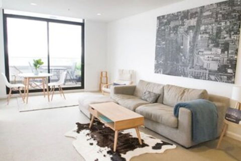 Modern 2 Bedroom Apartment In Melbournes Northcote - Accommodation Mooloolaba 1