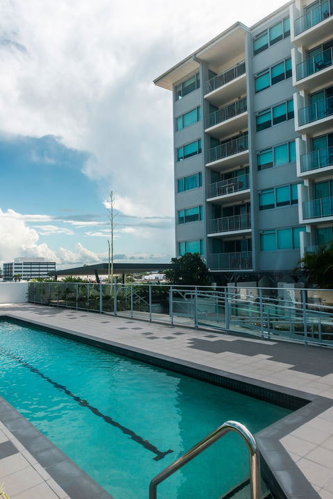 Airtrip Apartments On River Street - Accommodation Mooloolaba 1