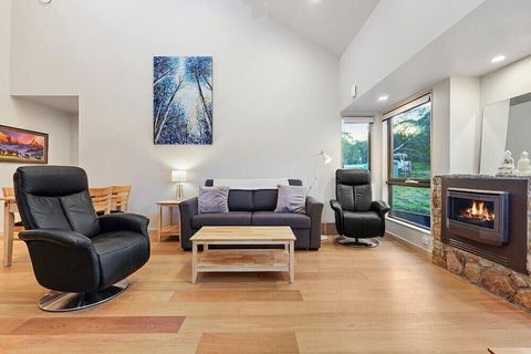 Black Out - Accommodation Mooloolaba 1