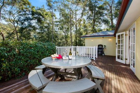 Hilldo Lovely Mountainside Accommodation - Accommodation Mooloolaba 2