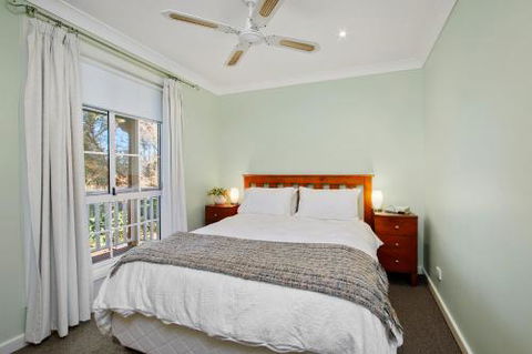 Hilldo Lovely Mountainside Accommodation - Accommodation Mooloolaba 6