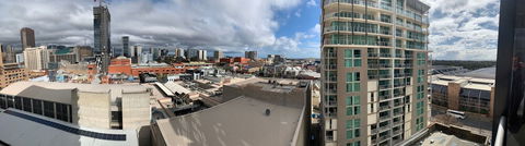 RNR North Terrace - Accommodation Mooloolaba 1