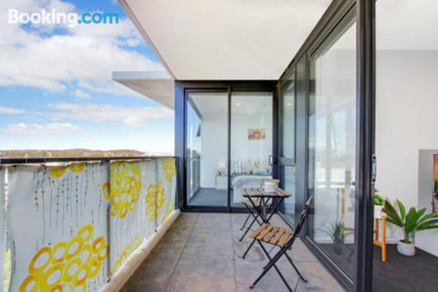 Cozy Homely Apartment CBR Central - Accommodation Mooloolaba 2