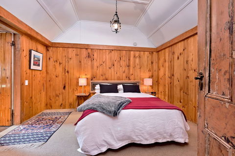 Crackenback Cottage 1884 - Accommodation Mooloolaba 2