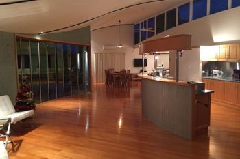 Mathews - Accommodation Mooloolaba 0