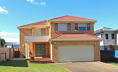 DAY DREAMING On DONLAN - Accommodation Mooloolaba 0