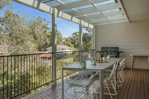 BEACH WITHIN REACH - Accommodation Mooloolaba 0