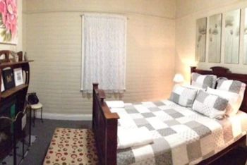 Edgeworth Street Manor - Accommodation Mooloolaba 1