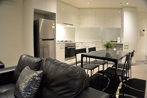 Royal Stays Apartments Southbank - Accommodation Mooloolaba 2