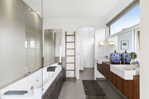 Bilsons Landing East - Accommodation Mooloolaba 6