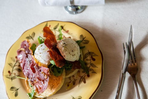 Buttercup Hill - Accommodation Mooloolaba 1