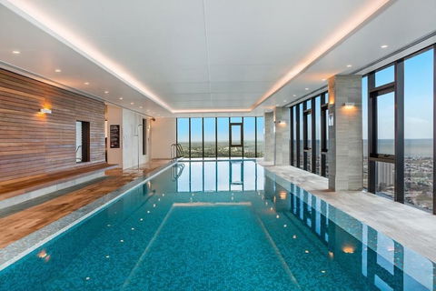 Southbank Platinum Tower Apartment - Accommodation Mooloolaba 3