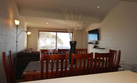 Alpine Heights 08 - Accommodation Mooloolaba 1