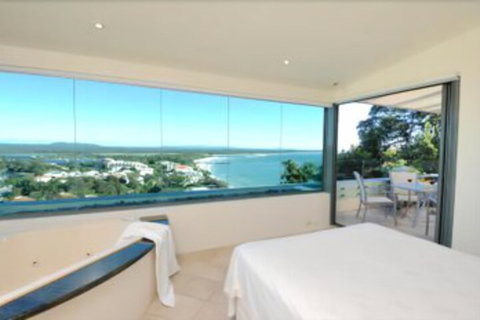 No 1 In Hastings Street - Accommodation Mooloolaba 6