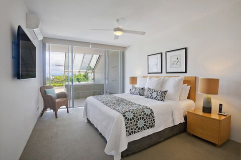No 1 In Hastings Street - Accommodation Mooloolaba 4