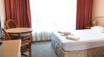The Barkley Inn - Accommodation Mooloolaba 0