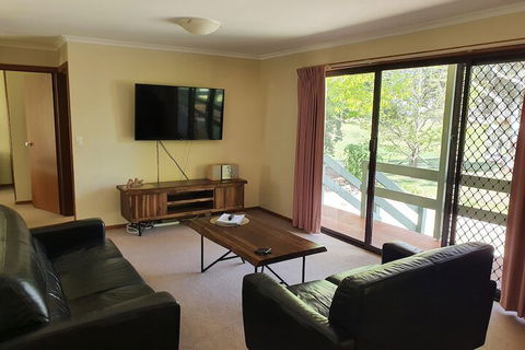 Annies Holiday Units - Accommodation Mooloolaba 7