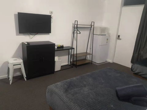 Avenue Motel - Accommodation Mooloolaba 3