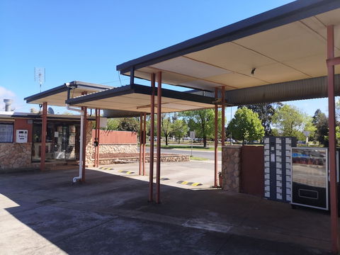 Avenue Motel - Accommodation Mooloolaba 0