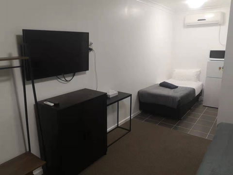 Avenue Motel - Accommodation Mooloolaba 5