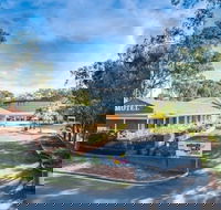 Commercial Golf Resort - Accommodation Mooloolaba