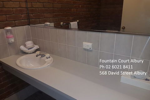 Fountain Court Motor Inn Albury - Accommodation Mooloolaba 6