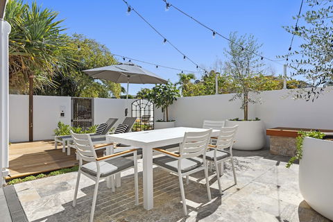 Alamode - Accommodation Mooloolaba 1