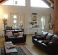 Outlook Hill Pavilion suites  Spa Cottages - Accommodation Mooloolaba