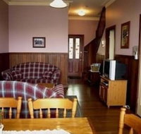 Pemberton Old Picture Theatre Holiday Apartments - Accommodation Mooloolaba