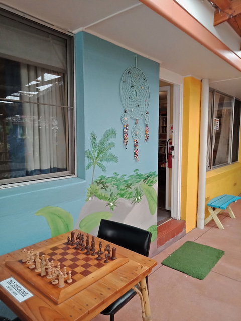 Ozzie Pozzie Backpackers - YHA - Accommodation Mooloolaba 4