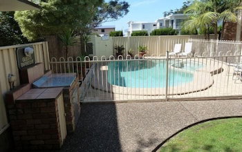 Mollymook Surfbeach Motel And Apartments - Accommodation Mooloolaba 2
