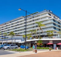 Port Pacific Resort - Accommodation Mooloolaba