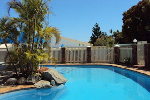 Palm Valley Motel And Self-contained Holiday Units - Accommodation Mooloolaba 0