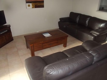 Pelican Shore Villas - Accommodation Mooloolaba 4