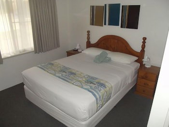 Pelican Shore Villas - Accommodation Mooloolaba 5